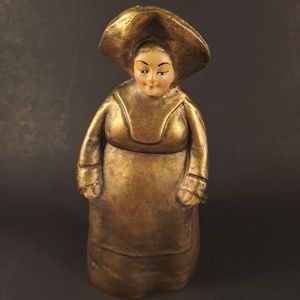 Italian Art Woman NUN. Hand painted. Paper Mache.